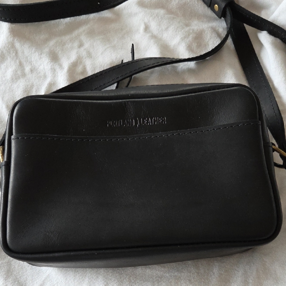 Portland Leather Large Camera Purse